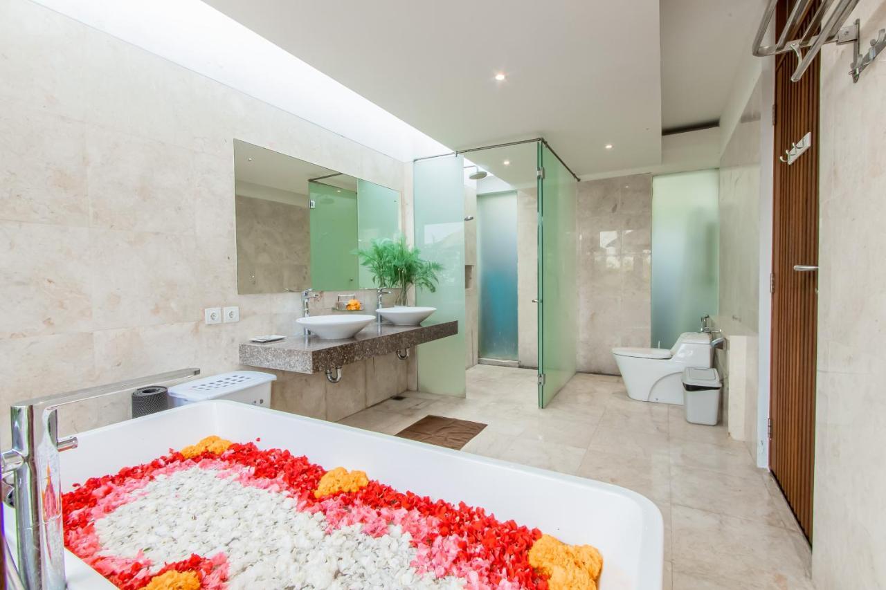 Villa Vivo E By Bali Prime Hospitality Ungasan  Exterior photo
